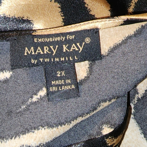 💥Sale💥Mary Kay Sleeveless Blouse Animal Print - Picture 7 of 8